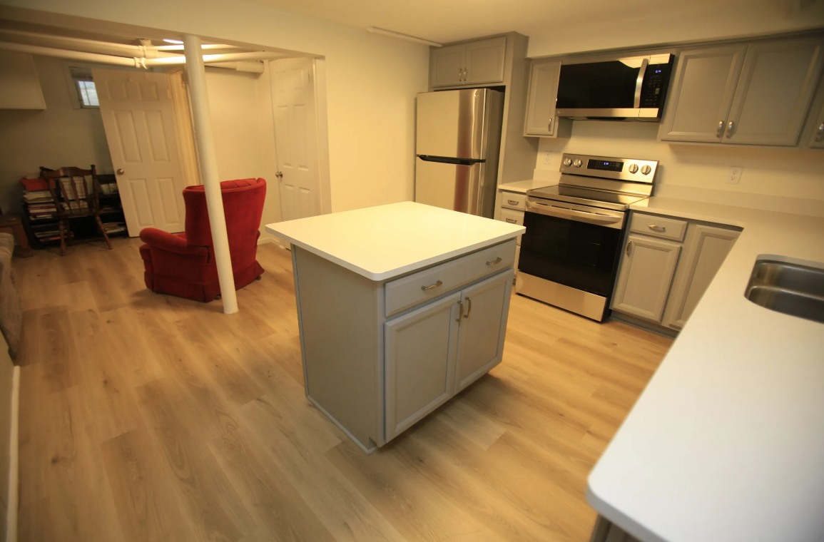 511-6 kitchen